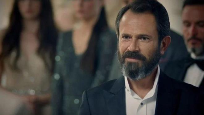 Olgun imek kadrodan ayrlrken yerine gelecek olan isim belli oldu. Ramo 29. blm fragmannda arabadan inen apkal gizemli bir adam dikkat ekerken hikayenin deieceinin de sinyalini verdi.