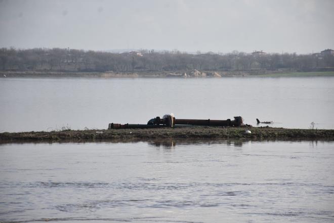 Tunca Nehri'nin debisi ise son iki gnde de geti ve sar alarm kaldrld.