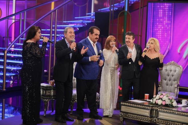 Yaynland tarihten beri cumartesi akamlarnn vazgeilmezi olan bo Show, bu hafta yaynlanacak olan yeni blmnde Kamuran Akkor, Glden Karabcek, Aye Mine, Faruk Tnaz ve Ahmet Seluk lkan? konuk ediyor.