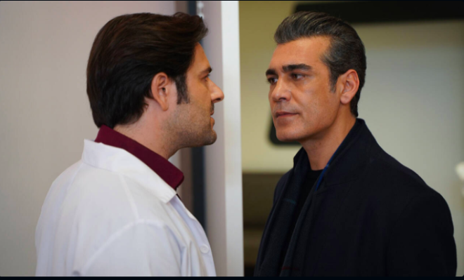 Yaynland gnlerde karsnda sk rakipleri olmasna ramen zirve savana kafa kafaya giren dizi her hafta Kanal D'nin reyting listesinde yzn gldrmeye devam ediyor.  Burak Sergen, Gzde Seda Altuner ve Taro Emir Tekin gibi isimlerin de oyunculuklar ile renk katt dizi sosyal medyann da gzdesi.