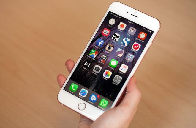 Apple, 26 Ocak'ta  farkl sfr gn gvenlik an kapatmak zere bir gvenlik gncellemesi yaynlad: CVE-2021-1780, CVE-2021-1781 ve CVE-2021-1782. Apple kimlii belirsiz siber sulularn bu gvenlik aklarn halihazrda kullandna inand iin, tm iOS ve iPadOS kullanclarna iletim sistemlerini vakit kaybetmeden gncellemelerini tavsiye ediyor.