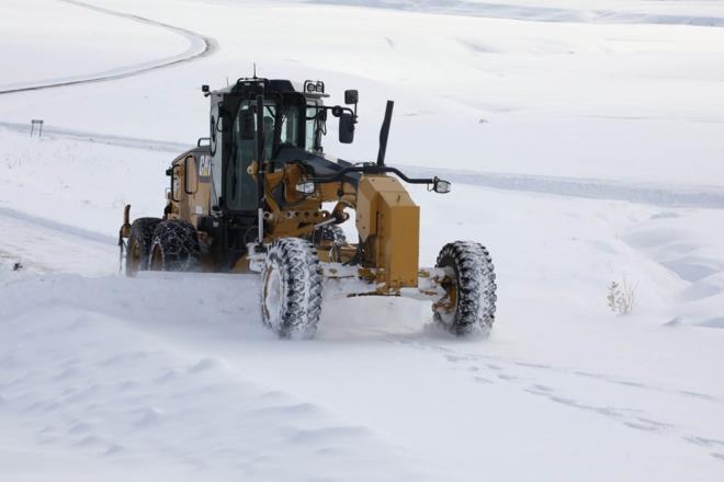 Yan etkili olduu blgede Erzurum'da 737, Erzincan'da 226, Mu'ta 174, Ar'da 174, Kars'ta 75 ve Idr'da 14 olmak zere toplam 1400 kyn yolu ulama kapand.