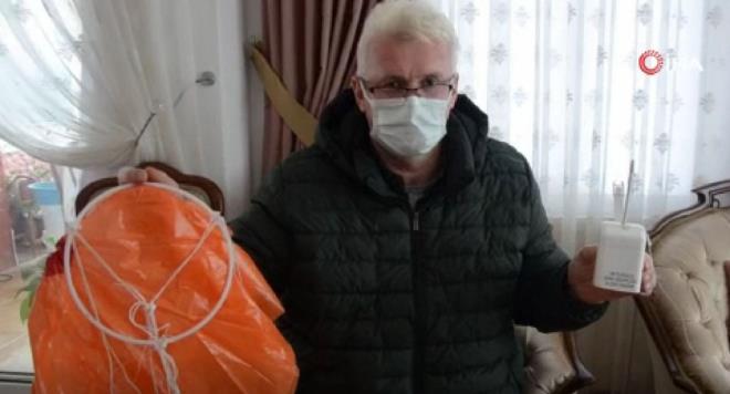 Meteoroloji Genel Mdrl?nden alnan bilgilere gre ise cihazn atmosferin gncel durumu hakknda bilgi almak iin kullanlan gzlem balonu olduu renildi. Atmosfere salnan balon havaland andan itibaren hava tahmin ve uyar merkezini atmosferin gncel durumu ile ilgili veri aktarmaya balyor. Gzlem balonu havaya frlatlmasnn ardndan atmosferde belirli bir sre ykseldikten sonra basn nedeniyle patlyor.