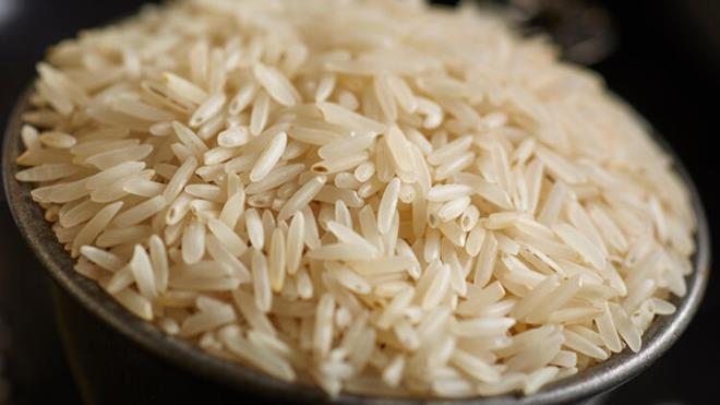 Pirincin yksek glisemik oran nedeniyle, daha kaliteli uykuyu destekledii bulunmutur. 1.848 kiinin katld bir almada, daha fazla pirin yiyenlerin ok daha iyi uyku sresine sahip olduu sonucuna varlmtr.