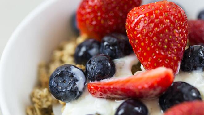 Bu meyvelerin antioksidan ve antienflamatuar zellikleri iltihab azaltmaya yardmc olur, mesane ileyiini iyiletirir. Bbrek saln gelitirmek iin taze, dondurulmu veya kurutulmu olarak tketebilirsiniz.