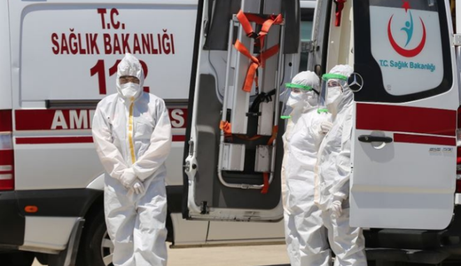 Mavi listeye girmeyi baaran iller ise kontroll normalleecek. Bu listeye girmeyi baaran ise 5 il bulunuyor.