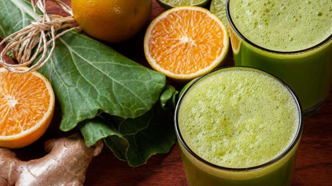 Kemiklerinizi korumak ve vcudunuza enerji vermek iin asla ge deil! Yanz ka olursa olsun beslenmenizi deitirerek, vcudunuzun kemiklerinizi glendirmesine ve korumasna yardmc olabilirsiniz. Kalsiyum, magnezyum, potasyum, D ve K vitaminleri, beta-karoten ve protein gibi temel besinleri ieren iyi bir diyet, kemiklerinizi glendirebilir, dayankllnz artrabilir ve zorlu bir antrenmandan veya fiziksel aktivite ile dolu bir gnden daha hzl iyilemenize yardmc olabilir. Bu yzden sizin iin kemiklerinizi glendirmekle kalmayacak ayn zamanda enerji verecek bir tarif hazrladk.