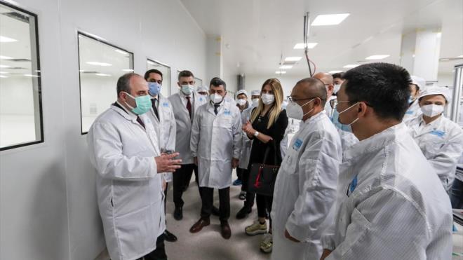 inli teknoloji devi Xiaomi, dnyann en byk arj ve akll telefon aksesuar reticisi Finlandiya meneli Salcomp ile Trkiye?de yapaca retim iin stanbul Avclar? seti. Burada 1975 ylnda kurulmu eski bir fabrika binas batan aa yenilendi.