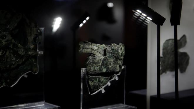 Ancak, onlarca yllk bilimsel alma, nesnenin makine mhendisliinin bir bayapt olduunu ortaya kard.