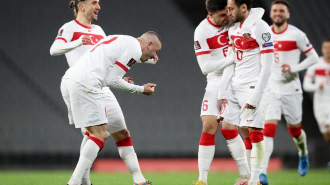 Hollanda ile oynad son 3 ma kaybetmeyen A Milli Futbol Takm, ikinci galibiyetini elde etti.