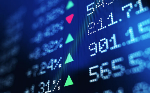 u anda borsada 416 irket ilem gryor. Gemi 10 yllk veriler deerlendirerek dzenli temett deyen ve bu temettleriyle ana parann amorti edilmesini salayanlarn hangi firmalar olduu aratrldnda sadece 17 irketin bu kritere uyduu grlecektir.