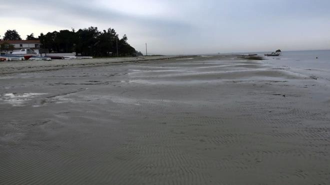 Trkolu konumasna u szlerle devam etti:  <br>    "21 Mart ve 23 Eyll gibi tarihlerde gzkyor. Dolaysyla hem gnein hem de ayn ayn paralelde bulunmasyla dnya zerinde okyanuslarda bir ekim oluturmasndan kaynaklanan bir olay? dedi."