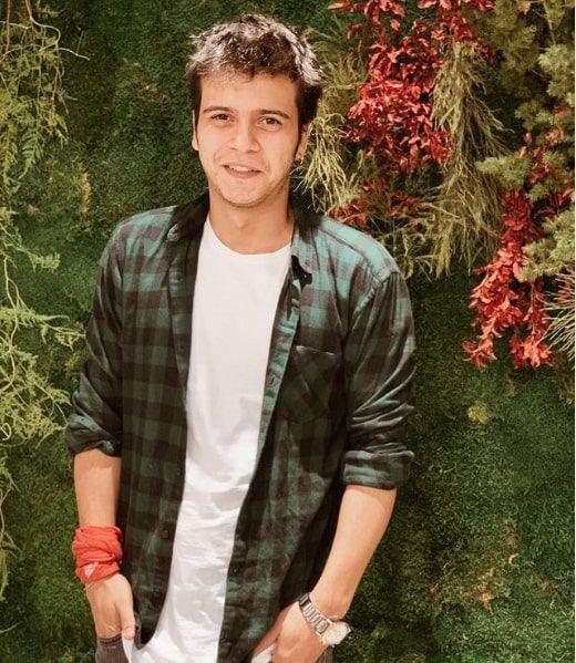 Ardndan yaplan tetkiklerde de gen oyuncunun lenf kanserine yakalanma ihtimali zerinde duruldu.