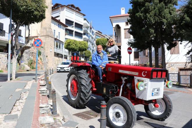 Kimya mhendisliinden emekli olan Alman vatanda Friedrich Otto Hilbert (64), bir sre nce Alanya?da yerleik yaamaya balad.