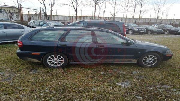 2002 VOLVO V 40 1.8 Gncel Fiyat: 48.000 TL