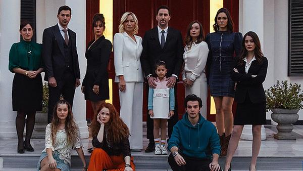 Konusu ve gl kadrosuyla dikkat eken Akrep reytinglerde haftalardr umduu baary elde edemedi. Akrep dn akamki blmyle bu hafta da ilk 10'a girmeyi baaramad.