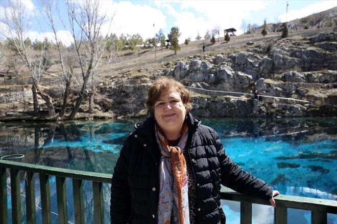 Ziyaretilerden Nebahat Dereli, Eskiehir'den gl grmek iin geldiini syledi. Gkpnar Gl'nn doa harikas olduunu vurgulayan Dereli, "Buras gerekten doal akvaryum" dedi.