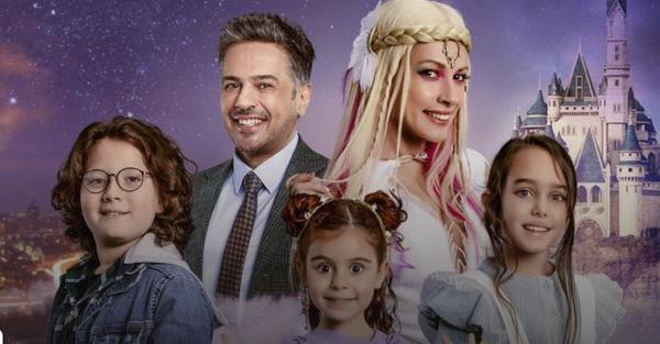 Sihirli Annem dizisini yeni oyuncu kadrosuyla ekranlara dndren Exxen'in, Leyla ile Mecnun'u ayn ekip ve oyuncularla ekrana dndrecei ortaya kmt.