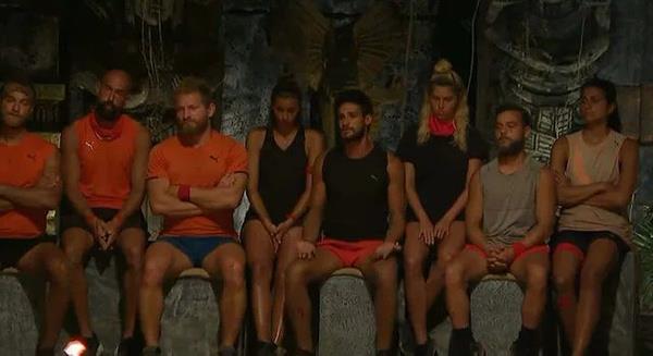 Acun Ilcal, konuya ilikin unlar syledi:  <br>  "Ummadmz ve zldmz bir gelime oldu. Eitlik ilkesinin bozulduunu ve tahmin etmediimiz gelimeler olduunu rendik. Survivor birinci planda yarmaclara duyduumuz gven zerine kurulu. Biz polis dedektifi gibi yarmaclarmzn peine dmyoruz.''