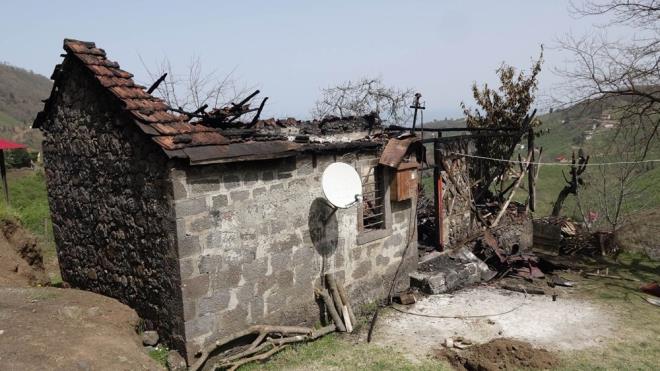 hbar zerine blgeye itfaiye, salk ve jandarma ekipleri sevk edildi.