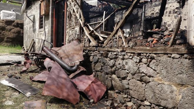 Taksiyle hastaneye gtrlen Aye lken?in kalp krizi geirdii belirlendi. lken, doktorlarn tm abasna karn kurtarlamad.