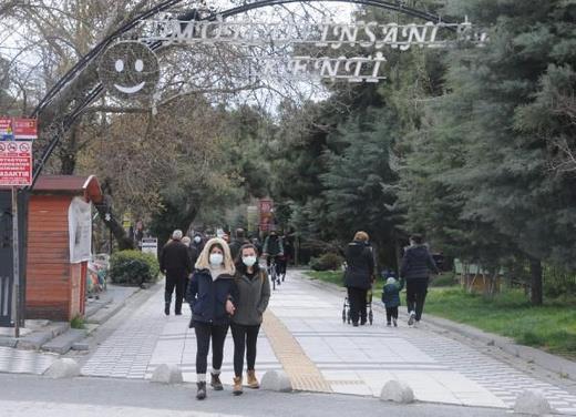 Vaka art ortalamas en yksek 7 ile yle:  <br>- Adalar: yzde  211.5  <br>- Silivri: yzde 115.4  <br>- Arnavutky: yzde 77.5  <br>- Beykoz: yzde 68.2  <br>- Sultanbeyli: yzde 59.3  <br>- Beikta: yzde 50  <br>- Tuzla: yzde 51.3