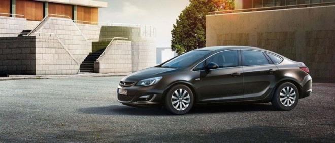 OPEL - 7702 adet satld      En ok satan modeli Corsa: 3260 adet