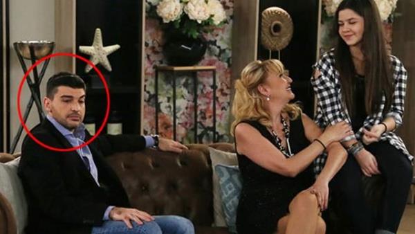 42 yandaki oyuncu ve yazar Kalust alcolu nceki gn zel bir hastanede tedavi altna alnan Kalust alcolu, virsn akcierlerine indiini syledi.