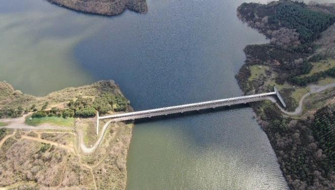 merli Baraj bu oran ile stanbul barajlar ierisinde doluluk oran en yksek baraj olarak 1?inci sraya ykseldi. te yandan, doluluk oran rekor seviyeye ulaan merli Baraj havadan grntlendi.