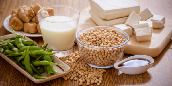 Tofu ve soya st  <br>  D vitamini ve kalsiyum asndan ok zengindir. Soya ieren besinler tercih edebilirsiniz.