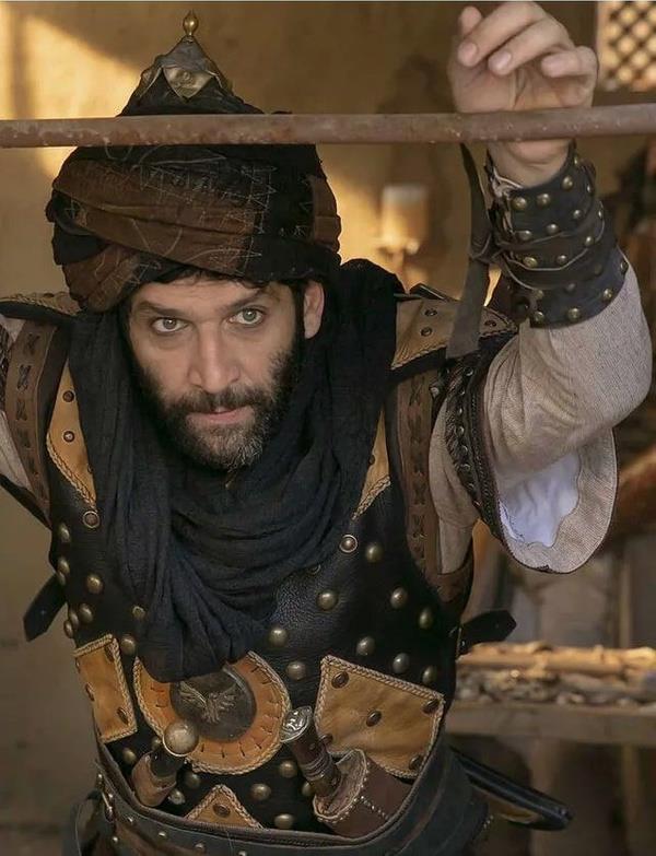 ngel dizide Hce Ahmed Yesevi?nin (Korel Cezayirli) ocukluk arkada ve en yakn dostu olan Mahmud?u canlandracak.