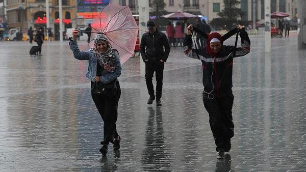 Ege:Paral, yer yer ok bulutlu, kuzey kesimlerinin saanak yal geecei tahmin ediliyor.