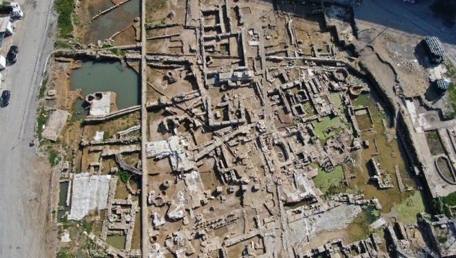 Tarihi Haydarpaa Gar istasyon blgesinde ve evresinde Marmaray almalar srasnda tarihi kalntlara rastlanmas zerine Kltr ve Turizm Bakanl adna stanbul Arkeoloji Mzeleri tarafndan Mays 2018'de balatlan kaz almas, yaklak 3 yldr byk bir titizlikle devam ediyor.