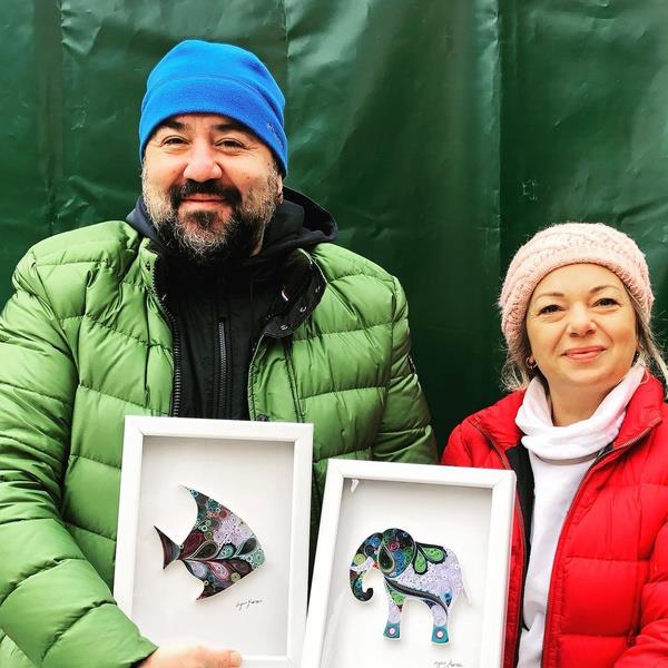 Ata Demirer yeni filmin mjdesini de ilk kez programda verdi. Demirer, ?' Pandemi baladnda yazmaya baladm. Her halde yaz banda bitirmi olacam, bir Bursa filmi. 1980'li yllarda geiyor. Yeni bir senaryom bitmek zere. Yeni bir film yolda... smi de 'Bursa Blbl' Seksenlerde geen bir mzik hikyesi'' diye konutu.