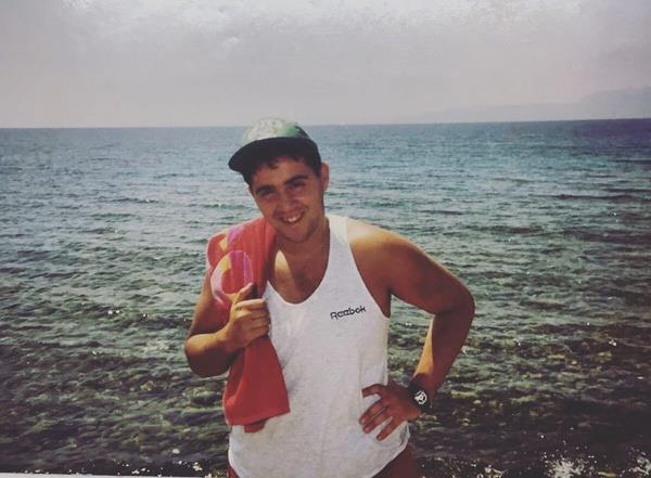 Filmin castyla ilgili Demirer "Olacak ey deil, bizim cast sorumlusu arkadamz var, kimisiyle grtk, kiminin takvimi tutmuyor. Dedik biz bunu ekemiyoruz." diye konutu.