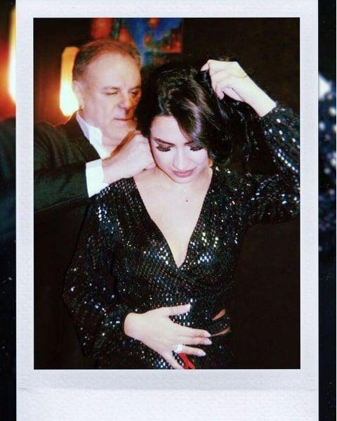 Sosyal medya hesab Instagram'da paylam yapan Nihan nsal, "Baka bir hayat yayorum u an sanki, bakasn ait olan. Ya da paralel evrendeki ben'in hayatn. Ben zaten normalinde devam eden hayatm geri istiyorum" szlerine yer verdi.