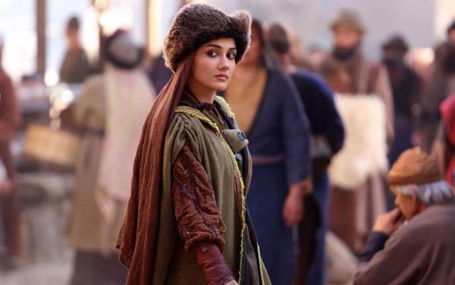 ''Aslnda ok skldm bunu konumaktan ve artk umursamak istemiyorum. nk yllardr bana en ok sorulan ve sylenen ey bu...''