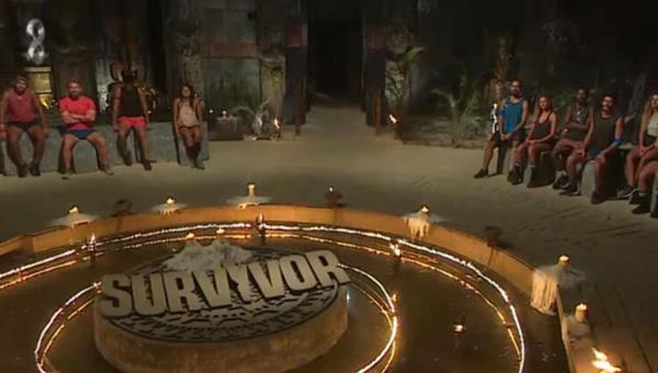 Ekranlarn sevilen yarma program Survivor'da dn akam Acun Ilcal yeni takmlar aklad. Seyircileri ekran bana kilitleyemeyen program reytinglerde dibe akld.