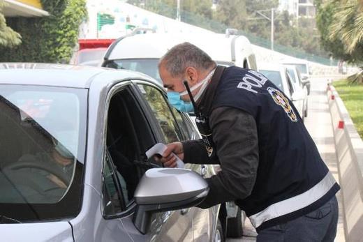 Yine baka bir ilemize baka bir ilden gelen kiiden kaynakl 17 kiilik, yine ayn ilede bir kiiden kaynakl 9 pozitif vakamz mevcut. Vatandalarmz tekrar uyaryoruz.