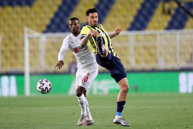 3-FENERBAHE  Fenerbahe kendi sahasnda Sivasspor'a 2-1 yenildi.