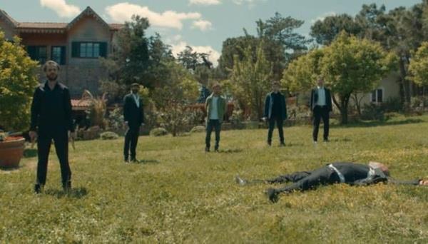 Yama ve peindekileri atlatmak iin Nedim kendisini yem olarak kullanrken amca farkl bir ara ile gvenlikli bir eve kat. Nedim'in ellerinden kamasna izin veren Koovallar, Nedim'i takip ederek amcaya ulat. Amca bir helikopter ile kamay baarrken, geride kalan Nedim Vartolu tarafndan ldrld.