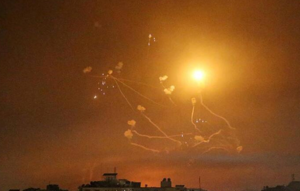 srail'in 2014 ylnda da Gazze'de sivillerin yaad yerleim blgelerine saldrdn bunun karln ise Filistin direnii tarafndan Tel Aviv'in vurulmasyla aldn syleyen Medhun, bu tepkinin Filistin direni gruplar iin nemli bir gelime olduunu ifade etti.