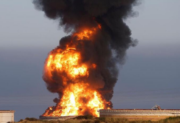 ileri Bakanl, srail saldrlarnn Gazze ve Han Yunus kentlerinde younlatn bildirdi. Sabah saatlerinde devam eden srail saldrlarnda, caddelerin ve altyap sistemlerinin de hedefler arasnda olduu ifade edildi.