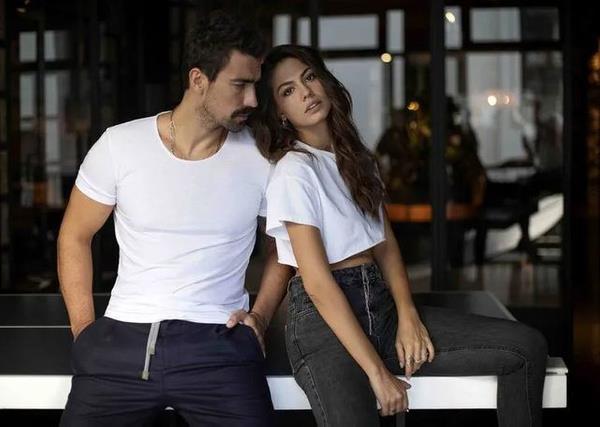 TV8?de yaynlanan Glseren Budaycolu'nun kitabndan uyarlanan ?Doduun Ev Kaderindir? dn akam 43. blmyle sevenlerine veda etti.