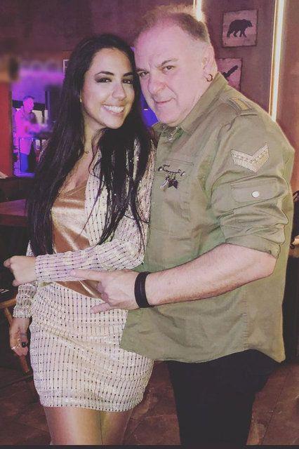 Burak Sergen'in nianls ise sosyal medyadan yapt aklama ile akcierlerinde enfeksiyon olduunu ve solunum gl ektiini duyurmutu.