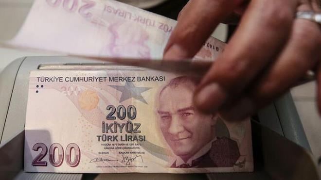 Ziraat Bankas  <br>  Kredi tutar: 100 bin lira    Faiz: 1.32    Vade: 120 ay    Aylk taksit: 1702 lira    Toplam geri deme: 205.650 lira
