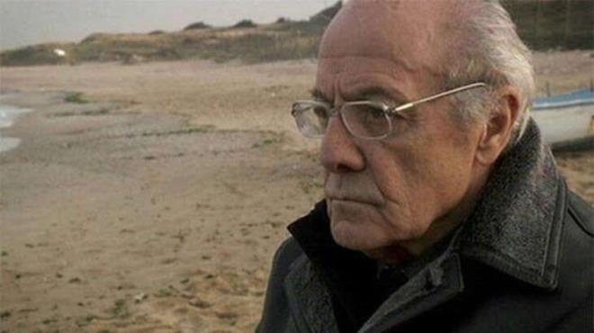 Sanatnn vefatn Oyuncular Sendikas, "Deerli yemiz, meslektamz Erol Keskin'i kaybettik. ok zgnz. Bata ailesi olmak zere tm sevenlerine sabr dileriz. Bamz sa olsun." ifadeleriyle duyurdu.