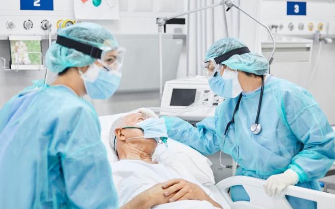 ABD merkezli The Economist dergisi, dnyadaki Covid-19 lmlerinin gerek saysn hesaplamak iin bir model oluturdu. Uzmanlar, Mays 2021 itibariyle, dnya apnda Covid-19 kaynakl 7,1 ile 12,7 milyon arasnda lm meydana geldiini hesaplad. Bu durum ise gerek lm saysnn resmi olarak aklanan 3,4 milyon lmden kat kat fazla olduunu gsteriyor.