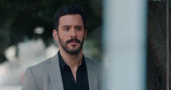 nl oyuncu Bar Ardu'un reyting rekorlar kran Uyan Byk Seluklu dizisinin ilerleyen blmlerinde izleyici karsna kmas bekleniyor.