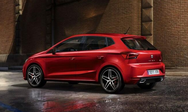 SEAT <br>  IBIZA 1.0 Evo 80 HP S&S Style'nn liste fiyat 170 bin lira olarak aklanrken, aracn kampanyal fiyat 159 bin 900 lira oldu. YEN LEON 1.0 TSI 110 HP Style'nn fiyat ise 231 bin lira olarak akland.